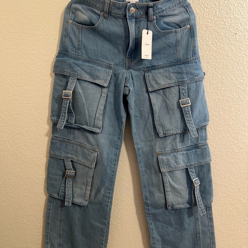 Forever 21 Women's Relaxed Blue Cargo Jeans
